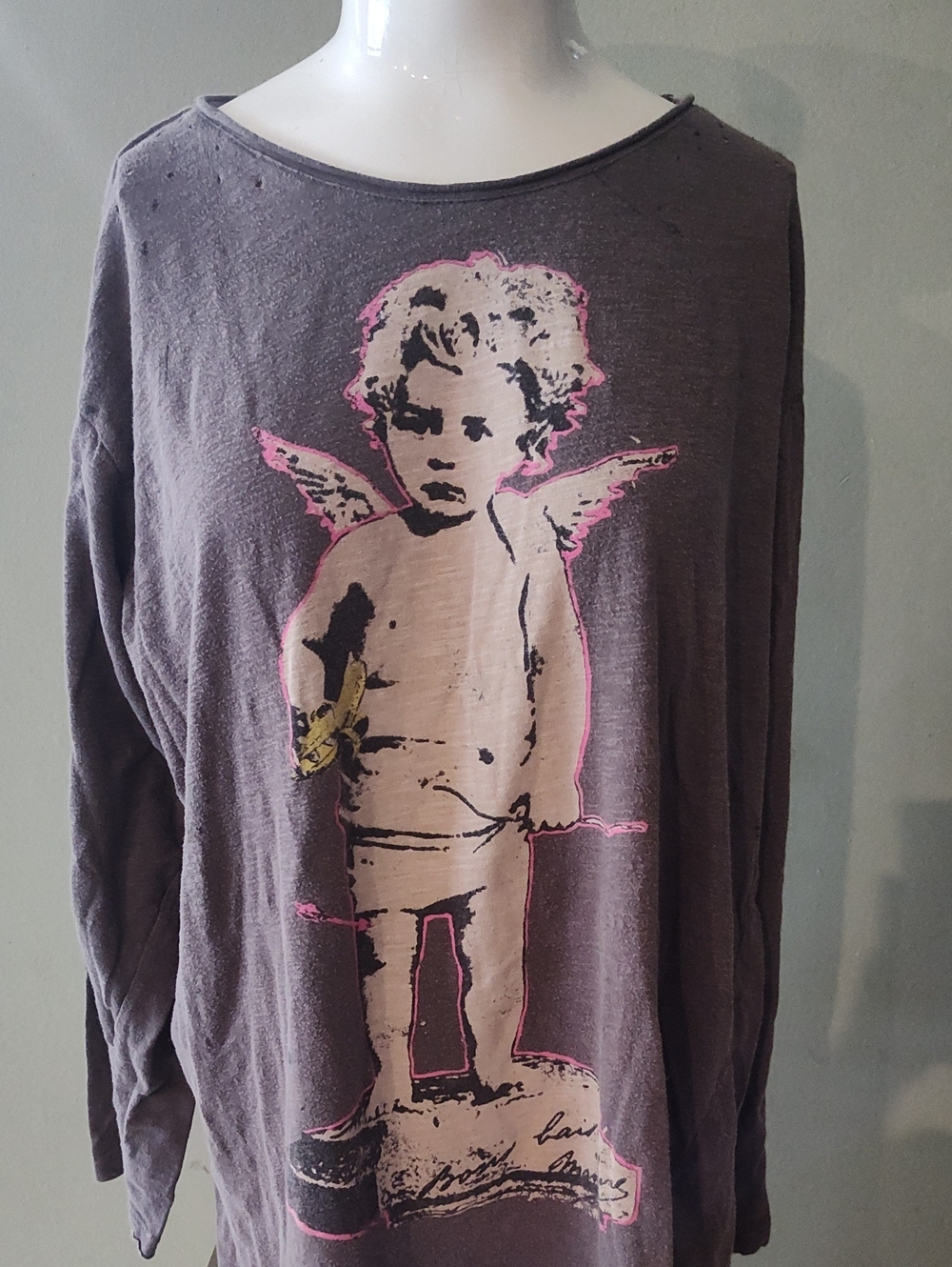 Magnolia Pearl T-shirt Cherub THE WORLD IS FULL OF MAGIC THINGS Yeats Quote Rare